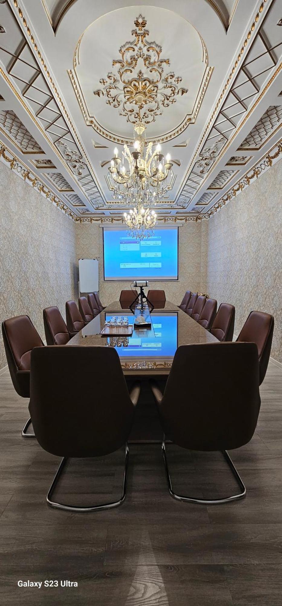 Hotel Sharq Dushanbe Esterno foto